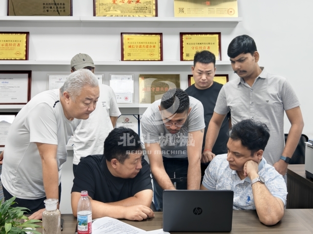 午夜看看福利视频机械午夜免费高清软件_20250904083550_300_6_副本.jpg